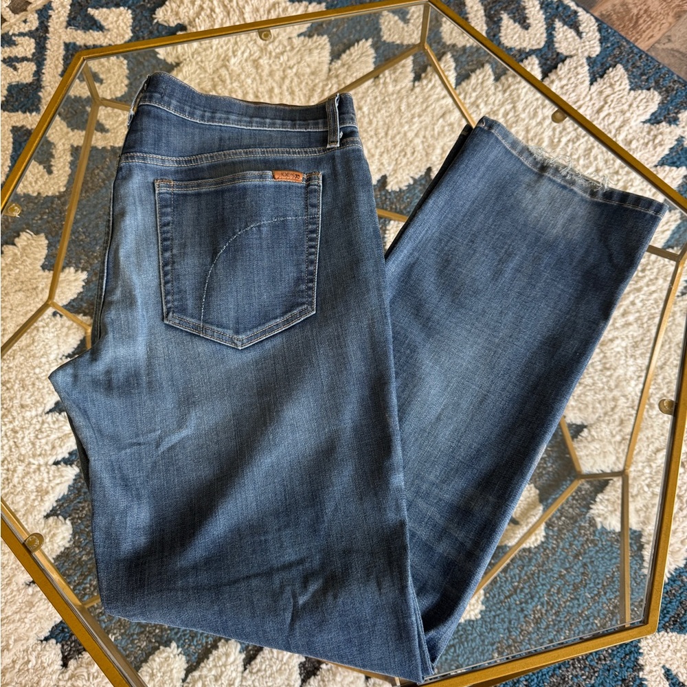 Joe's Jeans Straight Leg in Classic Blue